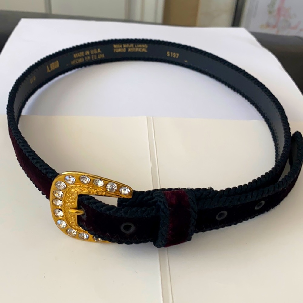 Vintage Black velvety belt with wine undertones